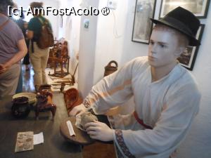 [P08] Pucioasa - Muzeul de Etnografie. Țăran la lucru. » foto by iulianic
 - 
<span class="allrVoted glyphicon glyphicon-heart hidden" id="av1435549"></span>
<a class="m-l-10 hidden" id="sv1435549" onclick="voting_Foto_DelVot(,1435549,28622)" role="button">șterge vot <span class="glyphicon glyphicon-remove"></span></a>
<a id="v91435549" class=" c-red"  onclick="voting_Foto_SetVot(1435549)" role="button"><span class="glyphicon glyphicon-heart-empty"></span> <b>LIKE</b> = Votează poza</a> <img class="hidden"  id="f1435549W9" src="/imagini/loader.gif" border="0" /><span class="AjErrMes hidden" id="e1435549ErM"></span>