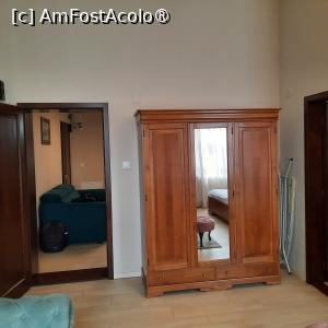 [P30] Odorheiu Secuiesc, Central Harmony Apartment, Dormitorul, Șifonierul cu Oglindă » foto by mprofeanu
 - 
<span class="allrVoted glyphicon glyphicon-heart hidden" id="av1436787"></span>
<a class="m-l-10 hidden" id="sv1436787" onclick="voting_Foto_DelVot(,1436787,28629)" role="button">șterge vot <span class="glyphicon glyphicon-remove"></span></a>
<a id="v91436787" class=" c-red"  onclick="voting_Foto_SetVot(1436787)" role="button"><span class="glyphicon glyphicon-heart-empty"></span> <b>LIKE</b> = Votează poza</a> <img class="hidden"  id="f1436787W9" src="/imagini/loader.gif" border="0" /><span class="AjErrMes hidden" id="e1436787ErM"></span>