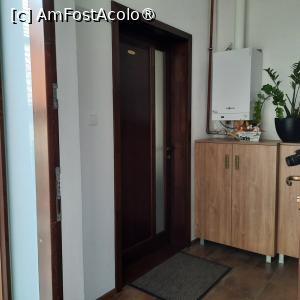 [P07] Odorheiu Secuiesc, Holul comun de la Central Harmony Apartment văzut spre ușa Apartamentului » foto by mprofeanu
 - 
<span class="allrVoted glyphicon glyphicon-heart hidden" id="av1436764"></span>
<a class="m-l-10 hidden" id="sv1436764" onclick="voting_Foto_DelVot(,1436764,28629)" role="button">șterge vot <span class="glyphicon glyphicon-remove"></span></a>
<a id="v91436764" class=" c-red"  onclick="voting_Foto_SetVot(1436764)" role="button"><span class="glyphicon glyphicon-heart-empty"></span> <b>LIKE</b> = Votează poza</a> <img class="hidden"  id="f1436764W9" src="/imagini/loader.gif" border="0" /><span class="AjErrMes hidden" id="e1436764ErM"></span>