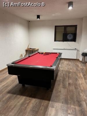 [P04] Mai jos este o sala cu biliard » foto by Trank
 - 
<span class="allrVoted glyphicon glyphicon-heart hidden" id="av1438825"></span>
<a class="m-l-10 hidden" id="sv1438825" onclick="voting_Foto_DelVot(,1438825,28649)" role="button">șterge vot <span class="glyphicon glyphicon-remove"></span></a>
<a id="v91438825" class=" c-red"  onclick="voting_Foto_SetVot(1438825)" role="button"><span class="glyphicon glyphicon-heart-empty"></span> <b>LIKE</b> = Votează poza</a> <img class="hidden"  id="f1438825W9" src="/imagini/loader.gif" border="0" /><span class="AjErrMes hidden" id="e1438825ErM"></span>