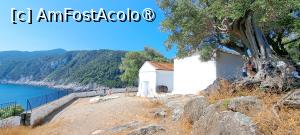 [P82] În spatele bisericuţei Agios Ioannis » foto by irinad
 - 
<span class="allrVoted glyphicon glyphicon-heart hidden" id="av1445318"></span>
<a class="m-l-10 hidden" id="sv1445318" onclick="voting_Foto_DelVot(,1445318,28699)" role="button">șterge vot <span class="glyphicon glyphicon-remove"></span></a>
<a id="v91445318" class=" c-red"  onclick="voting_Foto_SetVot(1445318)" role="button"><span class="glyphicon glyphicon-heart-empty"></span> <b>LIKE</b> = Votează poza</a> <img class="hidden"  id="f1445318W9" src="/imagini/loader.gif" border="0" /><span class="AjErrMes hidden" id="e1445318ErM"></span>