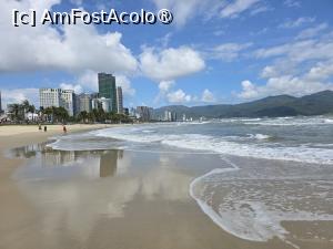 [P21] Plaja Da Nang » foto by crismis
 - 
<span class="allrVoted glyphicon glyphicon-heart hidden" id="av1536569"></span>
<a class="m-l-10 hidden" id="sv1536569" onclick="voting_Foto_DelVot(,1536569,28750)" role="button">șterge vot <span class="glyphicon glyphicon-remove"></span></a>
<a id="v91536569" class=" c-red"  onclick="voting_Foto_SetVot(1536569)" role="button"><span class="glyphicon glyphicon-heart-empty"></span> <b>LIKE</b> = Votează poza</a> <img class="hidden"  id="f1536569W9" src="/imagini/loader.gif" border="0" /><span class="AjErrMes hidden" id="e1536569ErM"></span>