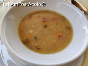 [P35] Taverna O Ntinos; un pic de supă de pește din partea casei » foto by crismis
 - 
<span class="allrVoted glyphicon glyphicon-heart hidden" id="av1473062"></span>
<a class="m-l-10 hidden" id="sv1473062" onclick="voting_Foto_DelVot(,1473062,28841)" role="button">șterge vot <span class="glyphicon glyphicon-remove"></span></a>
<a id="v91473062" class=" c-red"  onclick="voting_Foto_SetVot(1473062)" role="button"><span class="glyphicon glyphicon-heart-empty"></span> <b>LIKE</b> = Votează poza</a> <img class="hidden"  id="f1473062W9" src="/imagini/loader.gif" border="0" /><span class="AjErrMes hidden" id="e1473062ErM"></span>