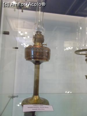 [P18] Lampa cu amintiri din copilăria mea.  » foto by mihaelavoicu
 - 
<span class="allrVoted glyphicon glyphicon-heart hidden" id="av1103133"></span>
<a class="m-l-10 hidden" id="sv1103133" onclick="voting_Foto_DelVot(,1103133,28907)" role="button">șterge vot <span class="glyphicon glyphicon-remove"></span></a>
<a id="v91103133" class=" c-red"  onclick="voting_Foto_SetVot(1103133)" role="button"><span class="glyphicon glyphicon-heart-empty"></span> <b>LIKE</b> = Votează poza</a> <img class="hidden"  id="f1103133W9" src="/imagini/loader.gif" border="0" /><span class="AjErrMes hidden" id="e1103133ErM"></span>