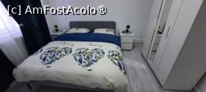 [P18] Bârlad, Apartament Elena, Dormitorul, Patul mare și comod » foto by mprofeanu
 - 
<span class="allrVoted glyphicon glyphicon-heart hidden" id="av1477630"></span>
<a class="m-l-10 hidden" id="sv1477630" onclick="voting_Foto_DelVot(,1477630,28944)" role="button">șterge vot <span class="glyphicon glyphicon-remove"></span></a>
<a id="v91477630" class=" c-red"  onclick="voting_Foto_SetVot(1477630)" role="button"><span class="glyphicon glyphicon-heart-empty"></span> <b>LIKE</b> = Votează poza</a> <img class="hidden"  id="f1477630W9" src="/imagini/loader.gif" border="0" /><span class="AjErrMes hidden" id="e1477630ErM"></span>