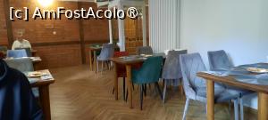 [P24] Cernăuți, T&S Apart-Hotel, Sala Micului dejun în așteptarea musafirilor » foto by mprofeanu
 - 
<span class="allrVoted glyphicon glyphicon-heart hidden" id="av1479907"></span>
<a class="m-l-10 hidden" id="sv1479907" onclick="voting_Foto_DelVot(,1479907,28959)" role="button">șterge vot <span class="glyphicon glyphicon-remove"></span></a>
<a id="v91479907" class=" c-red"  onclick="voting_Foto_SetVot(1479907)" role="button"><span class="glyphicon glyphicon-heart-empty"></span> <b>LIKE</b> = Votează poza</a> <img class="hidden"  id="f1479907W9" src="/imagini/loader.gif" border="0" /><span class="AjErrMes hidden" id="e1479907ErM"></span>