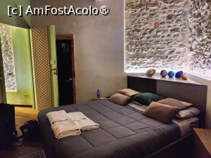 [P08] Epicuro Guest House; camera » foto by crismis
 - 
<span class="allrVoted glyphicon glyphicon-heart hidden" id="av1480589"></span>
<a class="m-l-10 hidden" id="sv1480589" onclick="voting_Foto_DelVot(,1480589,28965)" role="button">șterge vot <span class="glyphicon glyphicon-remove"></span></a>
<a id="v91480589" class=" c-red"  onclick="voting_Foto_SetVot(1480589)" role="button"><span class="glyphicon glyphicon-heart-empty"></span> <b>LIKE</b> = Votează poza</a> <img class="hidden"  id="f1480589W9" src="/imagini/loader.gif" border="0" /><span class="AjErrMes hidden" id="e1480589ErM"></span>