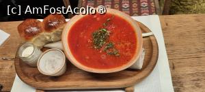 [P12] Cernăuți, Restaurantul Hopachok, Borș roșu cu fasole însoțit de Borcanul cu smântână și cu altă untură, sățios și bun » foto by mprofeanu
 - 
<span class="allrVoted glyphicon glyphicon-heart hidden" id="av1480832"></span>
<a class="m-l-10 hidden" id="sv1480832" onclick="voting_Foto_DelVot(,1480832,28966)" role="button">șterge vot <span class="glyphicon glyphicon-remove"></span></a>
<a id="v91480832" class=" c-red"  onclick="voting_Foto_SetVot(1480832)" role="button"><span class="glyphicon glyphicon-heart-empty"></span> <b>LIKE</b> = Votează poza</a> <img class="hidden"  id="f1480832W9" src="/imagini/loader.gif" border="0" /><span class="AjErrMes hidden" id="e1480832ErM"></span>