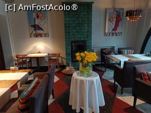 [P19] Cernăuți, Restaurantul Hopachok, Sala Mare pregătită pentru musafiri » foto by mprofeanu
 - 
<span class="allrVoted glyphicon glyphicon-heart hidden" id="av1480839"></span>
<a class="m-l-10 hidden" id="sv1480839" onclick="voting_Foto_DelVot(,1480839,28966)" role="button">șterge vot <span class="glyphicon glyphicon-remove"></span></a>
<a id="v91480839" class=" c-red"  onclick="voting_Foto_SetVot(1480839)" role="button"><span class="glyphicon glyphicon-heart-empty"></span> <b>LIKE</b> = Votează poza</a> <img class="hidden"  id="f1480839W9" src="/imagini/loader.gif" border="0" /><span class="AjErrMes hidden" id="e1480839ErM"></span>