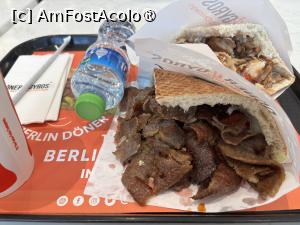 [P13] Doner,Marina Mall » foto by AZE
 - 
<span class="allrVoted glyphicon glyphicon-heart hidden" id="av1487472"></span>
<a class="m-l-10 hidden" id="sv1487472" onclick="voting_Foto_DelVot(,1487472,28992)" role="button">șterge vot <span class="glyphicon glyphicon-remove"></span></a>
<a id="v91487472" class=" c-red"  onclick="voting_Foto_SetVot(1487472)" role="button"><span class="glyphicon glyphicon-heart-empty"></span> <b>LIKE</b> = Votează poza</a> <img class="hidden"  id="f1487472W9" src="/imagini/loader.gif" border="0" /><span class="AjErrMes hidden" id="e1487472ErM"></span>