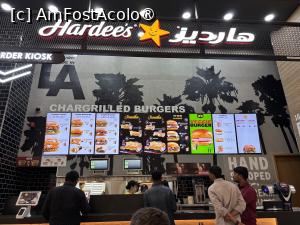[P03] Hardees Dubai Mall » foto by AZE
 - 
<span class="allrVoted glyphicon glyphicon-heart hidden" id="av1487462"></span>
<a class="m-l-10 hidden" id="sv1487462" onclick="voting_Foto_DelVot(,1487462,28992)" role="button">șterge vot <span class="glyphicon glyphicon-remove"></span></a>
<a id="v91487462" class=" c-red"  onclick="voting_Foto_SetVot(1487462)" role="button"><span class="glyphicon glyphicon-heart-empty"></span> <b>LIKE</b> = Votează poza</a> <img class="hidden"  id="f1487462W9" src="/imagini/loader.gif" border="0" /><span class="AjErrMes hidden" id="e1487462ErM"></span>