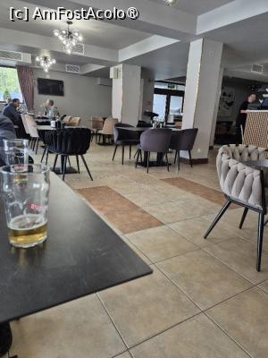 [P10] Restaurantul » foto by adrianaglogo
 - 
<span class="allrVoted glyphicon glyphicon-heart hidden" id="av1483860"></span>
<a class="m-l-10 hidden" id="sv1483860" onclick="voting_Foto_DelVot(,1483860,28994)" role="button">șterge vot <span class="glyphicon glyphicon-remove"></span></a>
<a id="v91483860" class=" c-red"  onclick="voting_Foto_SetVot(1483860)" role="button"><span class="glyphicon glyphicon-heart-empty"></span> <b>LIKE</b> = Votează poza</a> <img class="hidden"  id="f1483860W9" src="/imagini/loader.gif" border="0" /><span class="AjErrMes hidden" id="e1483860ErM"></span>