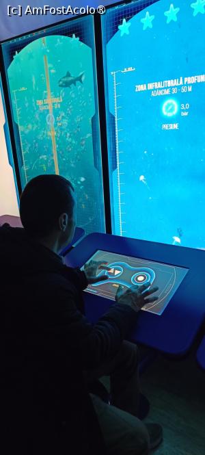 [P22] Muzeul imersiv - să conducem un submarin. » foto by tata123 🔱
 - 
<span class="allrVoted glyphicon glyphicon-heart hidden" id="av1516063"></span>
<a class="m-l-10 hidden" id="sv1516063" onclick="voting_Foto_DelVot(,1516063,29149)" role="button">șterge vot <span class="glyphicon glyphicon-remove"></span></a>
<a id="v91516063" class=" c-red"  onclick="voting_Foto_SetVot(1516063)" role="button"><span class="glyphicon glyphicon-heart-empty"></span> <b>LIKE</b> = Votează poza</a> <img class="hidden"  id="f1516063W9" src="/imagini/loader.gif" border="0" /><span class="AjErrMes hidden" id="e1516063ErM"></span>