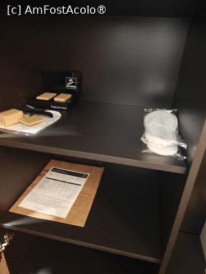 [P19] B The Hotel - camera 312 » foto by creivean
 - 
<span class="allrVoted glyphicon glyphicon-heart hidden" id="av1504724"></span>
<a class="m-l-10 hidden" id="sv1504724" onclick="voting_Foto_DelVot(,1504724,29167)" role="button">șterge vot <span class="glyphicon glyphicon-remove"></span></a>
<a id="v91504724" class=" c-red"  onclick="voting_Foto_SetVot(1504724)" role="button"><span class="glyphicon glyphicon-heart-empty"></span> <b>LIKE</b> = Votează poza</a> <img class="hidden"  id="f1504724W9" src="/imagini/loader.gif" border="0" /><span class="AjErrMes hidden" id="e1504724ErM"></span>