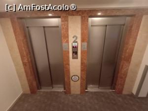 [P12] Lifturi la etajul 2. » foto by ovidiuyepi
 - 
<span class="allrVoted glyphicon glyphicon-heart hidden" id="av1504882"></span>
<a class="m-l-10 hidden" id="sv1504882" onclick="voting_Foto_DelVot(,1504882,29168)" role="button">șterge vot <span class="glyphicon glyphicon-remove"></span></a>
<a id="v91504882" class=" c-red"  onclick="voting_Foto_SetVot(1504882)" role="button"><span class="glyphicon glyphicon-heart-empty"></span> <b>LIKE</b> = Votează poza</a> <img class="hidden"  id="f1504882W9" src="/imagini/loader.gif" border="0" /><span class="AjErrMes hidden" id="e1504882ErM"></span>