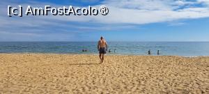 [P02] La plajă, nerăbdare mare pentru bălăceală în ocean » foto by irinad
 - 
<span class="allrVoted glyphicon glyphicon-heart hidden" id="av1505278"></span>
<a class="m-l-10 hidden" id="sv1505278" onclick="voting_Foto_DelVot(,1505278,29172)" role="button">șterge vot <span class="glyphicon glyphicon-remove"></span></a>
<a id="v91505278" class=" c-red"  onclick="voting_Foto_SetVot(1505278)" role="button"><span class="glyphicon glyphicon-heart-empty"></span> <b>LIKE</b> = Votează poza</a> <img class="hidden"  id="f1505278W9" src="/imagini/loader.gif" border="0" /><span class="AjErrMes hidden" id="e1505278ErM"></span>