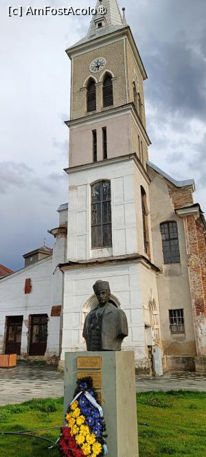 [P13] Avram Iancu și biserica reformată. » foto by tata123 🔱
 - 
<span class="allrVoted glyphicon glyphicon-heart hidden" id="av1505395"></span>
<a class="m-l-10 hidden" id="sv1505395" onclick="voting_Foto_DelVot(,1505395,29173)" role="button">șterge vot <span class="glyphicon glyphicon-remove"></span></a>
<a id="v91505395" class=" c-red"  onclick="voting_Foto_SetVot(1505395)" role="button"><span class="glyphicon glyphicon-heart-empty"></span> <b>LIKE</b> = Votează poza</a> <img class="hidden"  id="f1505395W9" src="/imagini/loader.gif" border="0" /><span class="AjErrMes hidden" id="e1505395ErM"></span>