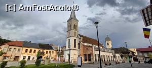 [P14] Biserica reformată cu magazine pe laterale. » foto by tata123 🔱
 - 
<span class="allrVoted glyphicon glyphicon-heart hidden" id="av1505396"></span>
<a class="m-l-10 hidden" id="sv1505396" onclick="voting_Foto_DelVot(,1505396,29173)" role="button">șterge vot <span class="glyphicon glyphicon-remove"></span></a>
<a id="v91505396" class=" c-red"  onclick="voting_Foto_SetVot(1505396)" role="button"><span class="glyphicon glyphicon-heart-empty"></span> <b>LIKE</b> = Votează poza</a> <img class="hidden"  id="f1505396W9" src="/imagini/loader.gif" border="0" /><span class="AjErrMes hidden" id="e1505396ErM"></span>