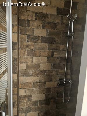 [P10] In baie » foto by DOINITA
 - 
<span class="allrVoted glyphicon glyphicon-heart hidden" id="av1509184"></span>
<a class="m-l-10 hidden" id="sv1509184" onclick="voting_Foto_DelVot(,1509184,29190)" role="button">șterge vot <span class="glyphicon glyphicon-remove"></span></a>
<a id="v91509184" class=" c-red"  onclick="voting_Foto_SetVot(1509184)" role="button"><span class="glyphicon glyphicon-heart-empty"></span> <b>LIKE</b> = Votează poza</a> <img class="hidden"  id="f1509184W9" src="/imagini/loader.gif" border="0" /><span class="AjErrMes hidden" id="e1509184ErM"></span>