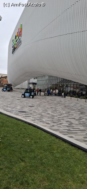 [P22] București - Târgul de Crăciun Berceni. Patinoarul Olimpic, intrarea. » foto by iulianic
 - 
<span class="allrVoted glyphicon glyphicon-heart hidden" id="av1459578"></span>
<a class="m-l-10 hidden" id="sv1459578" onclick="voting_Foto_DelVot(,1459578,29197)" role="button">șterge vot <span class="glyphicon glyphicon-remove"></span></a>
<a id="v91459578" class=" c-red"  onclick="voting_Foto_SetVot(1459578)" role="button"><span class="glyphicon glyphicon-heart-empty"></span> <b>LIKE</b> = Votează poza</a> <img class="hidden"  id="f1459578W9" src="/imagini/loader.gif" border="0" /><span class="AjErrMes hidden" id="e1459578ErM"></span>