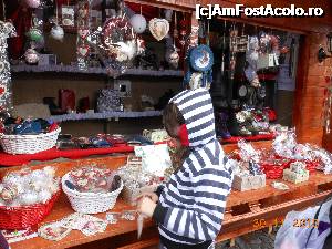 [P22] Târgul de Crăciun - Decorațiuni pentru brad.  » foto by iulianic
 - 
<span class="allrVoted glyphicon glyphicon-heart hidden" id="av695541"></span>
<a class="m-l-10 hidden" id="sv695541" onclick="voting_Foto_DelVot(,695541,29197)" role="button">șterge vot <span class="glyphicon glyphicon-remove"></span></a>
<a id="v9695541" class=" c-red"  onclick="voting_Foto_SetVot(695541)" role="button"><span class="glyphicon glyphicon-heart-empty"></span> <b>LIKE</b> = Votează poza</a> <img class="hidden"  id="f695541W9" src="/imagini/loader.gif" border="0" /><span class="AjErrMes hidden" id="e695541ErM"></span>