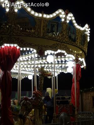 [P14] Caruselul cu animale exotice.  » foto by tata123 🔱
 - 
<span class="allrVoted glyphicon glyphicon-heart hidden" id="av1133755"></span>
<a class="m-l-10 hidden" id="sv1133755" onclick="voting_Foto_DelVot(,1133755,29197)" role="button">șterge vot <span class="glyphicon glyphicon-remove"></span></a>
<a id="v91133755" class=" c-red"  onclick="voting_Foto_SetVot(1133755)" role="button"><span class="glyphicon glyphicon-heart-empty"></span> <b>LIKE</b> = Votează poza</a> <img class="hidden"  id="f1133755W9" src="/imagini/loader.gif" border="0" /><span class="AjErrMes hidden" id="e1133755ErM"></span>