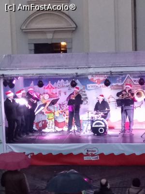 [P35] Fanfara la t&acirc;rgul de Crăciun » foto by nelu73
 - 
<span class="allrVoted glyphicon glyphicon-heart hidden" id="av1341578"></span>
<a class="m-l-10 hidden" id="sv1341578" onclick="voting_Foto_DelVot(,1341578,29199)" role="button">șterge vot <span class="glyphicon glyphicon-remove"></span></a>
<a id="v91341578" class=" c-red"  onclick="voting_Foto_SetVot(1341578)" role="button"><span class="glyphicon glyphicon-heart-empty"></span> <b>LIKE</b> = Votează poza</a> <img class="hidden"  id="f1341578W9" src="/imagini/loader.gif" border="0" /><span class="AjErrMes hidden" id="e1341578ErM"></span>