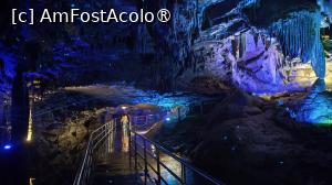 [P03] Am intrat in pestera » foto by elenaadina
 - 
<span class="allrVoted glyphicon glyphicon-heart hidden" id="av1507049"></span>
<a class="m-l-10 hidden" id="sv1507049" onclick="voting_Foto_DelVot(,1507049,29201)" role="button">șterge vot <span class="glyphicon glyphicon-remove"></span></a>
<a id="v91507049" class=" c-red"  onclick="voting_Foto_SetVot(1507049)" role="button"><span class="glyphicon glyphicon-heart-empty"></span> <b>LIKE</b> = Votează poza</a> <img class="hidden"  id="f1507049W9" src="/imagini/loader.gif" border="0" /><span class="AjErrMes hidden" id="e1507049ErM"></span>