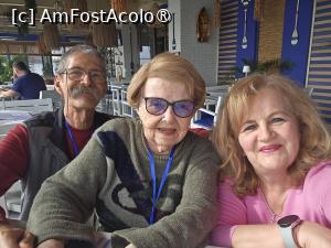 [P01] Cu Dragos şi Sorina la restaurant pe Siut Ghiol » foto by Michi
 - 
<span class="allrVoted glyphicon glyphicon-heart hidden" id="av1523027"></span>
<a class="m-l-10 hidden" id="sv1523027" onclick="voting_Foto_DelVot(,1523027,29208)" role="button">șterge vot <span class="glyphicon glyphicon-remove"></span></a>
<a id="v91523027" class=" c-red"  onclick="voting_Foto_SetVot(1523027)" role="button"><span class="glyphicon glyphicon-heart-empty"></span> <b>LIKE</b> = Votează poza</a> <img class="hidden"  id="f1523027W9" src="/imagini/loader.gif" border="0" /><span class="AjErrMes hidden" id="e1523027ErM"></span>