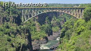 [P13] podul dintre Zambia si Zimbabwe » foto by robert
 - 
<span class="allrVoted glyphicon glyphicon-heart hidden" id="av1513761"></span>
<a class="m-l-10 hidden" id="sv1513761" onclick="voting_Foto_DelVot(,1513761,29216)" role="button">șterge vot <span class="glyphicon glyphicon-remove"></span></a>
<a id="v91513761" class=" c-red"  onclick="voting_Foto_SetVot(1513761)" role="button"><span class="glyphicon glyphicon-heart-empty"></span> <b>LIKE</b> = Votează poza</a> <img class="hidden"  id="f1513761W9" src="/imagini/loader.gif" border="0" /><span class="AjErrMes hidden" id="e1513761ErM"></span>