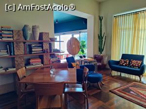 [P38] O parte din zona de relaxare din lobby » foto by crismis
 - 
<span class="allrVoted glyphicon glyphicon-heart hidden" id="av1513928"></span>
<a class="m-l-10 hidden" id="sv1513928" onclick="voting_Foto_DelVot(,1513928,29221)" role="button">șterge vot <span class="glyphicon glyphicon-remove"></span></a>
<a id="v91513928" class=" c-red"  onclick="voting_Foto_SetVot(1513928)" role="button"><span class="glyphicon glyphicon-heart-empty"></span> <b>LIKE</b> = Votează poza</a> <img class="hidden"  id="f1513928W9" src="/imagini/loader.gif" border="0" /><span class="AjErrMes hidden" id="e1513928ErM"></span>