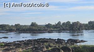 [P47] râul Zambezi în amonte de cascadă » foto by robert
 - 
<span class="allrVoted glyphicon glyphicon-heart hidden" id="av1513795"></span>
<a class="m-l-10 hidden" id="sv1513795" onclick="voting_Foto_DelVot(,1513795,29229)" role="button">șterge vot <span class="glyphicon glyphicon-remove"></span></a>
<a id="v91513795" class=" c-red"  onclick="voting_Foto_SetVot(1513795)" role="button"><span class="glyphicon glyphicon-heart-empty"></span> <b>LIKE</b> = Votează poza</a> <img class="hidden"  id="f1513795W9" src="/imagini/loader.gif" border="0" /><span class="AjErrMes hidden" id="e1513795ErM"></span>