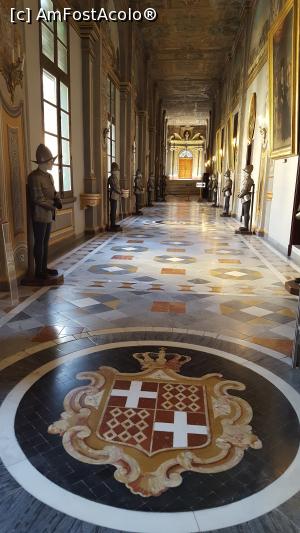 [P07] Culoar din interior » foto by adrianaglogo
 - 
<span class="allrVoted glyphicon glyphicon-heart hidden" id="av972955"></span>
<a class="m-l-10 hidden" id="sv972955" onclick="voting_Foto_DelVot(,972955,29231)" role="button">șterge vot <span class="glyphicon glyphicon-remove"></span></a>
<a id="v9972955" class=" c-red"  onclick="voting_Foto_SetVot(972955)" role="button"><span class="glyphicon glyphicon-heart-empty"></span> <b>LIKE</b> = Votează poza</a> <img class="hidden"  id="f972955W9" src="/imagini/loader.gif" border="0" /><span class="AjErrMes hidden" id="e972955ErM"></span>