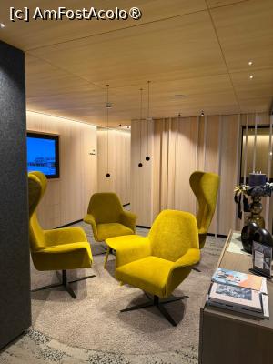 [P05] Un mic hol in apropierea zonei de luat masa » foto by nightwish
 - 
<span class="allrVoted glyphicon glyphicon-heart hidden" id="av1515584"></span>
<a class="m-l-10 hidden" id="sv1515584" onclick="voting_Foto_DelVot(,1515584,29237)" role="button">șterge vot <span class="glyphicon glyphicon-remove"></span></a>
<a id="v91515584" class=" c-red"  onclick="voting_Foto_SetVot(1515584)" role="button"><span class="glyphicon glyphicon-heart-empty"></span> <b>LIKE</b> = Votează poza</a> <img class="hidden"  id="f1515584W9" src="/imagini/loader.gif" border="0" /><span class="AjErrMes hidden" id="e1515584ErM"></span>