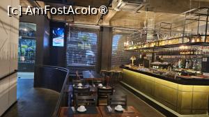 [P13] la resturant » foto by robert
 - 
<span class="allrVoted glyphicon glyphicon-heart hidden" id="av1519347"></span>
<a class="m-l-10 hidden" id="sv1519347" onclick="voting_Foto_DelVot(,1519347,29263)" role="button">șterge vot <span class="glyphicon glyphicon-remove"></span></a>
<a id="v91519347" class=" c-red"  onclick="voting_Foto_SetVot(1519347)" role="button"><span class="glyphicon glyphicon-heart-empty"></span> <b>LIKE</b> = Votează poza</a> <img class="hidden"  id="f1519347W9" src="/imagini/loader.gif" border="0" /><span class="AjErrMes hidden" id="e1519347ErM"></span>