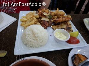 [P15] Giza, Egipt, Restaurantul El Dar Darak, Platoul „Mix El Dar Darak”, bun, consistent și mult al soțului... » foto by mprofeanu
 - 
<span class="allrVoted glyphicon glyphicon-heart hidden" id="av1520278"></span>
<a class="m-l-10 hidden" id="sv1520278" onclick="voting_Foto_DelVot(,1520278,29273)" role="button">șterge vot <span class="glyphicon glyphicon-remove"></span></a>
<a id="v91520278" class=" c-red"  onclick="voting_Foto_SetVot(1520278)" role="button"><span class="glyphicon glyphicon-heart-empty"></span> <b>LIKE</b> = Votează poza</a> <img class="hidden"  id="f1520278W9" src="/imagini/loader.gif" border="0" /><span class="AjErrMes hidden" id="e1520278ErM"></span>