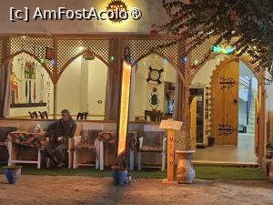 [P04] Luxor, Egipt, Villa Sunrise, Terasa din fața Villei » foto by mprofeanu
 - 
<span class="allrVoted glyphicon glyphicon-heart hidden" id="av1520601"></span>
<a class="m-l-10 hidden" id="sv1520601" onclick="voting_Foto_DelVot(,1520601,29277)" role="button">șterge vot <span class="glyphicon glyphicon-remove"></span></a>
<a id="v91520601" class=" c-red"  onclick="voting_Foto_SetVot(1520601)" role="button"><span class="glyphicon glyphicon-heart-empty"></span> <b>LIKE</b> = Votează poza</a> <img class="hidden"  id="f1520601W9" src="/imagini/loader.gif" border="0" /><span class="AjErrMes hidden" id="e1520601ErM"></span>