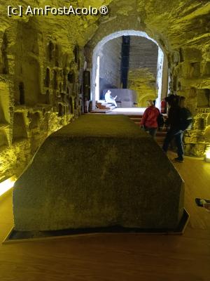 [P25] Necropola Saqqara, Serapeum, Sarcofagul de la ieșire, doar capacul... » foto by mprofeanu
 - 
<span class="allrVoted glyphicon glyphicon-heart hidden" id="av1525348"></span>
<a class="m-l-10 hidden" id="sv1525348" onclick="voting_Foto_DelVot(,1525348,29302)" role="button">șterge vot <span class="glyphicon glyphicon-remove"></span></a>
<a id="v91525348" class=" c-red"  onclick="voting_Foto_SetVot(1525348)" role="button"><span class="glyphicon glyphicon-heart-empty"></span> <b>LIKE</b> = Votează poza</a> <img class="hidden"  id="f1525348W9" src="/imagini/loader.gif" border="0" /><span class="AjErrMes hidden" id="e1525348ErM"></span>