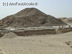 [P69] Necropola Saqqara, Piramida lui Unas, se vede în dreapta intrarea... » foto by mprofeanu
 - 
<span class="allrVoted glyphicon glyphicon-heart hidden" id="av1525392"></span>
<a class="m-l-10 hidden" id="sv1525392" onclick="voting_Foto_DelVot(,1525392,29302)" role="button">șterge vot <span class="glyphicon glyphicon-remove"></span></a>
<a id="v91525392" class=" c-red"  onclick="voting_Foto_SetVot(1525392)" role="button"><span class="glyphicon glyphicon-heart-empty"></span> <b>LIKE</b> = Votează poza</a> <img class="hidden"  id="f1525392W9" src="/imagini/loader.gif" border="0" /><span class="AjErrMes hidden" id="e1525392ErM"></span>