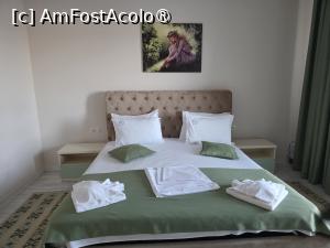 [P20] Studioul Afrodita; dormitor » foto by crismis
 - 
<span class="allrVoted glyphicon glyphicon-heart hidden" id="av1533977"></span>
<a class="m-l-10 hidden" id="sv1533977" onclick="voting_Foto_DelVot(,1533977,29374)" role="button">șterge vot <span class="glyphicon glyphicon-remove"></span></a>
<a id="v91533977" class=" c-red"  onclick="voting_Foto_SetVot(1533977)" role="button"><span class="glyphicon glyphicon-heart-empty"></span> <b>LIKE</b> = Votează poza</a> <img class="hidden"  id="f1533977W9" src="/imagini/loader.gif" border="0" /><span class="AjErrMes hidden" id="e1533977ErM"></span>