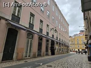 [P01] Portugal Boutique Hotel - vedere din stradă » foto by marian 1973
 - 
<span class="allrVoted glyphicon glyphicon-heart hidden" id="av1538462"></span>
<a class="m-l-10 hidden" id="sv1538462" onclick="voting_Foto_DelVot(,1538462,29409)" role="button">șterge vot <span class="glyphicon glyphicon-remove"></span></a>
<a id="v91538462" class=" c-red"  onclick="voting_Foto_SetVot(1538462)" role="button"><span class="glyphicon glyphicon-heart-empty"></span> <b>LIKE</b> = Votează poza</a> <img class="hidden"  id="f1538462W9" src="/imagini/loader.gif" border="0" /><span class="AjErrMes hidden" id="e1538462ErM"></span>