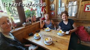 [P03] Gelateria L’Ancien Paquier » foto by elenaadina
 - 
<span class="allrVoted glyphicon glyphicon-heart hidden" id="av1538743"></span>
<a class="m-l-10 hidden" id="sv1538743" onclick="voting_Foto_DelVot(,1538743,29416)" role="button">șterge vot <span class="glyphicon glyphicon-remove"></span></a>
<a id="v91538743" class=" c-red"  onclick="voting_Foto_SetVot(1538743)" role="button"><span class="glyphicon glyphicon-heart-empty"></span> <b>LIKE</b> = Votează poza</a> <img class="hidden"  id="f1538743W9" src="/imagini/loader.gif" border="0" /><span class="AjErrMes hidden" id="e1538743ErM"></span>