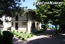 [P15 <small>[FOTO OFICIALĂ, DE PREZENTARE:] </small>] VILA 8**** VEDERE FATA